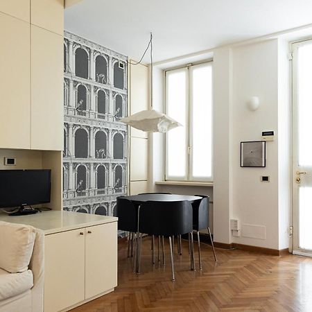 Elegante Bilocale In Montenapoleone - Brera Milan Exterior photo